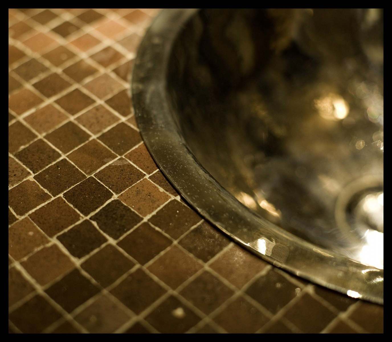 close+sink+detail-1920w